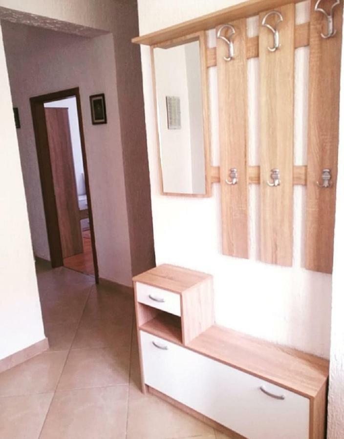 Apartments Regi Медулин Екстериор снимка
