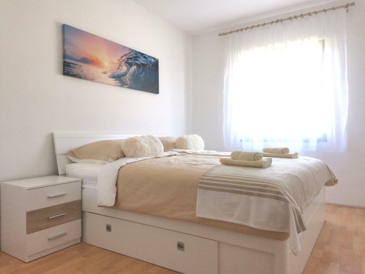 Apartments Regi Медулин Екстериор снимка